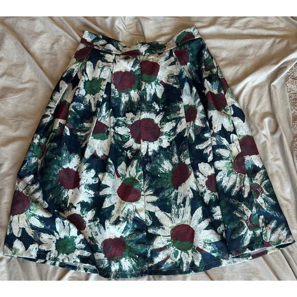 Floral midi length skirt - Picture 1 of 4